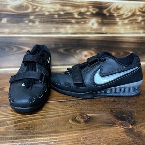 Nike Romaleo 2 lifters. They are in really good condition!